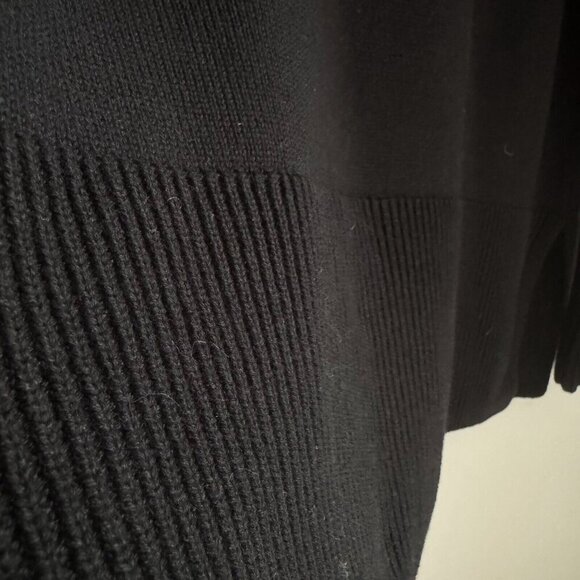 GAP Black Turtleneck 100% Cotton Minimalist L - Picture 8 of 8